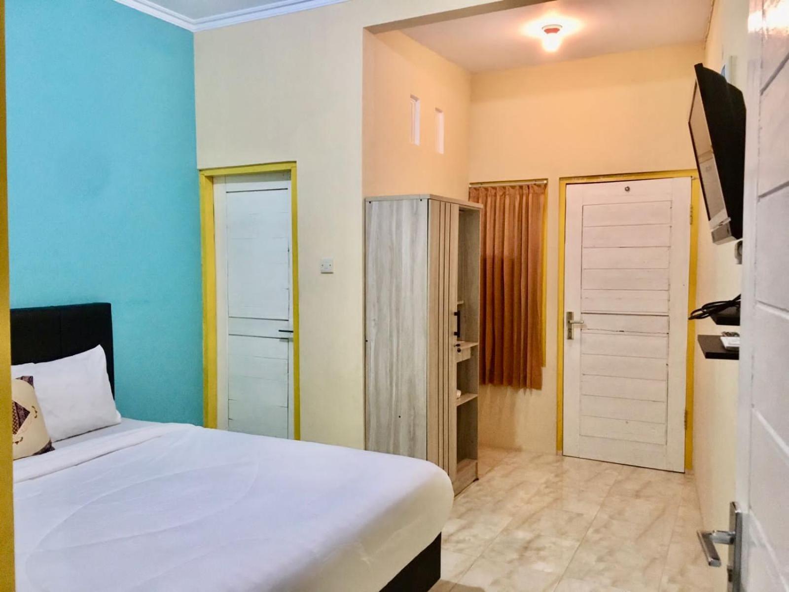 Grand Khalifah Guesthouse Sumbawa Eksteriør bilde