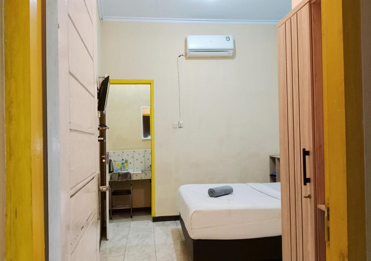Grand Khalifah Guesthouse Sumbawa Eksteriør bilde